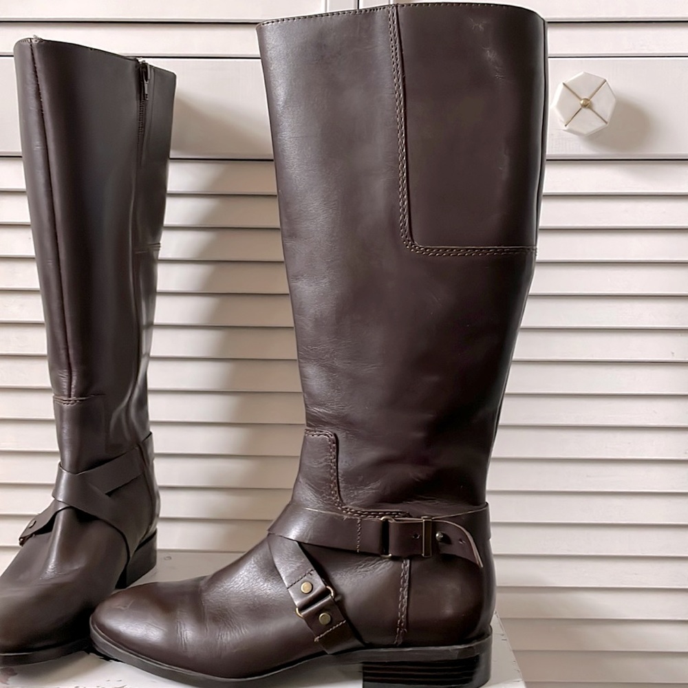 Nine West Riding leather boots